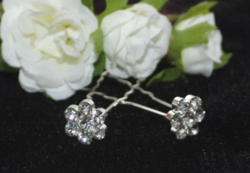 trendy bobby pins for short haircuts-Daisy Crystal Hair Pins - Pair