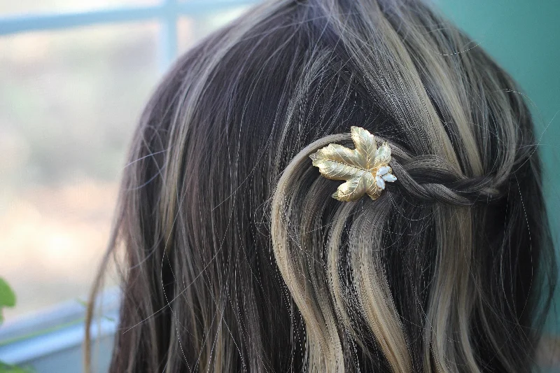 glamorous flower hairpins for weddings-Preorder * Fig Leaf Pearls Barrettes