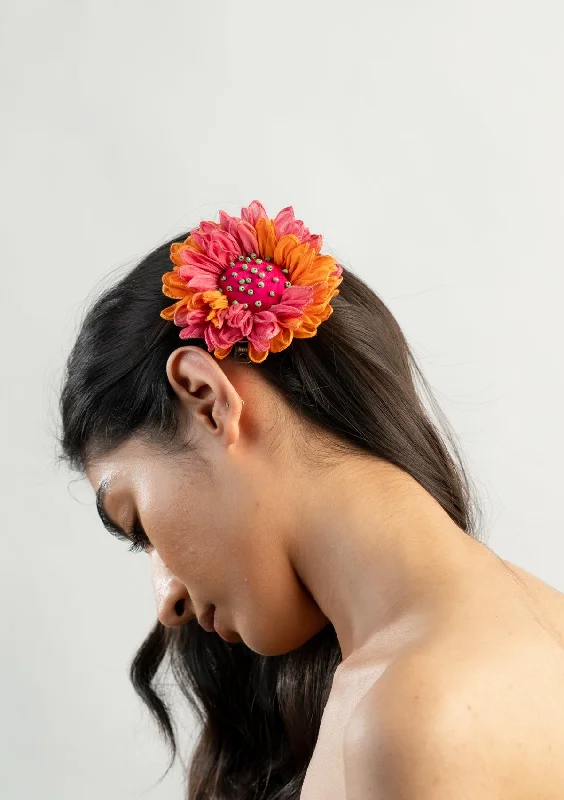 chic hair clips for wedding guests-Tansy Floral Claw Clip