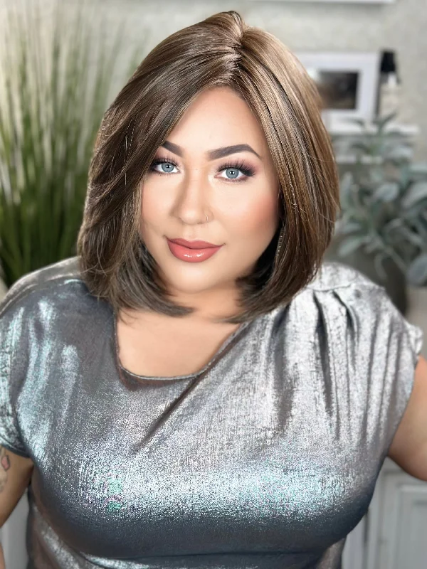 trendy and chic wigs for modern women-EDITORS CHOICE - Sandy Brown*